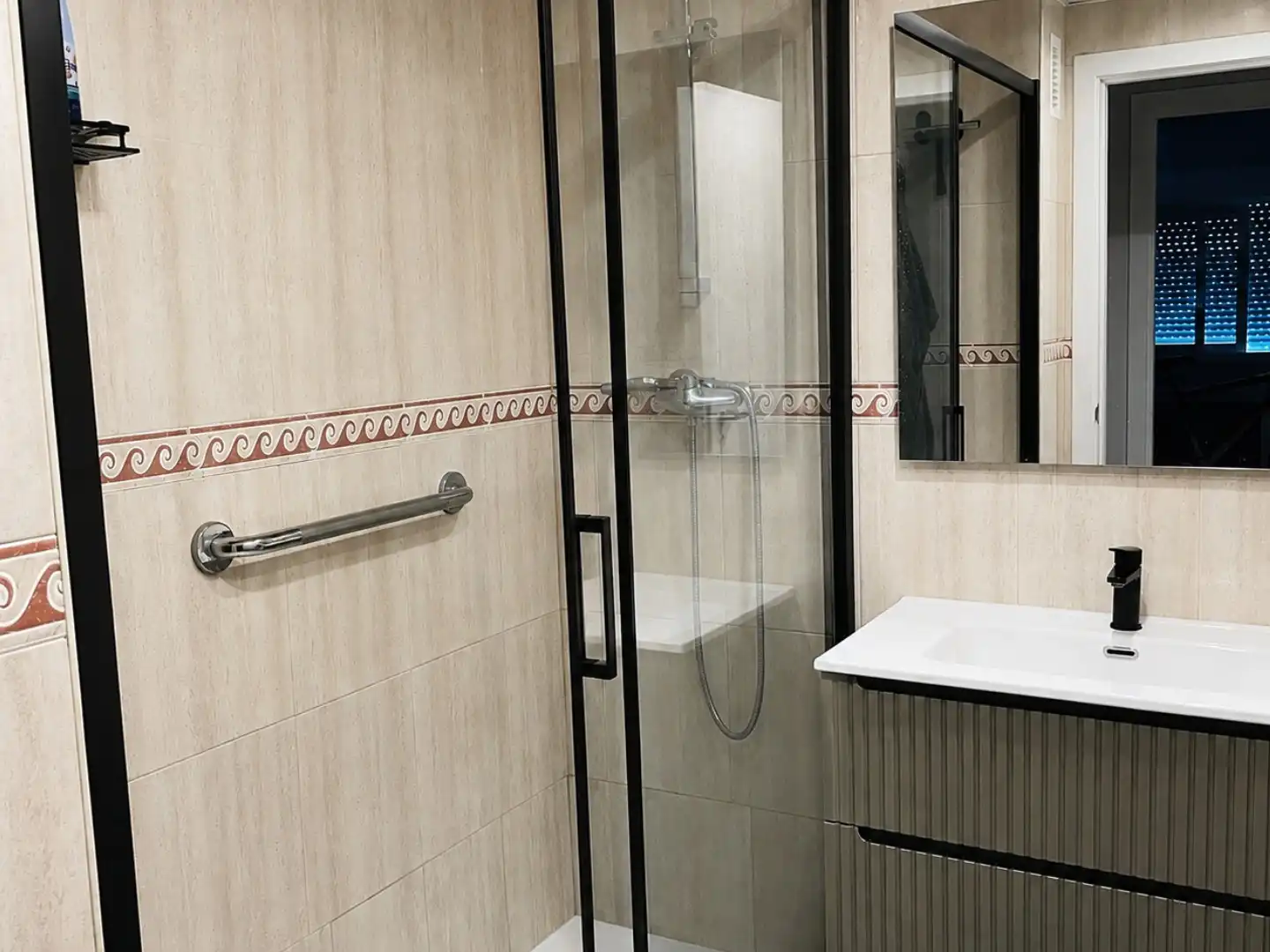 Ático con ascensor en venta en Vía trajana 20, imagen 4