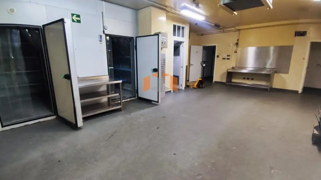 Business premises for sale in Centro Urbano, imagen 29