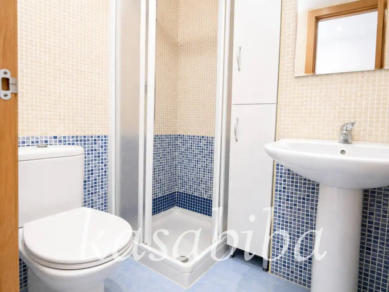 Bathroom of Flat for sale in Manises  with Air Conditioner and Heating