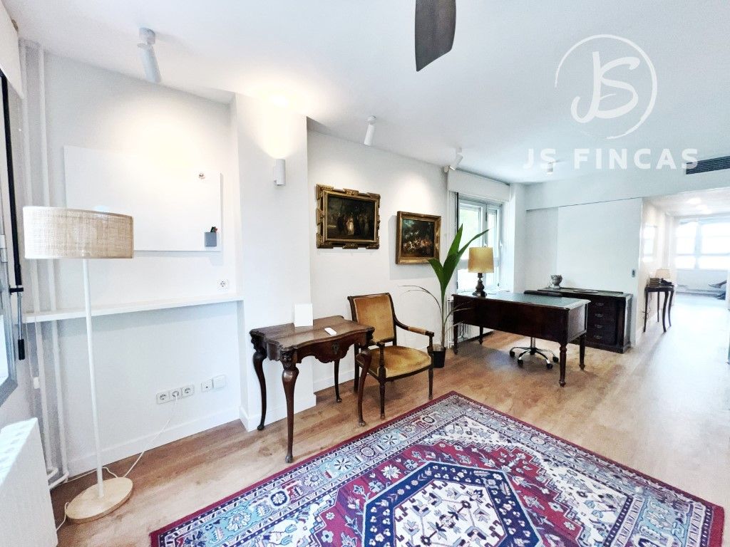 Sala d'estar de Oficina en venda en  Barcelona Capital