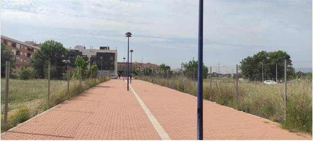 Terreno residencial en Venta en Villena, 10 en El Mercado - Plaza de Toros