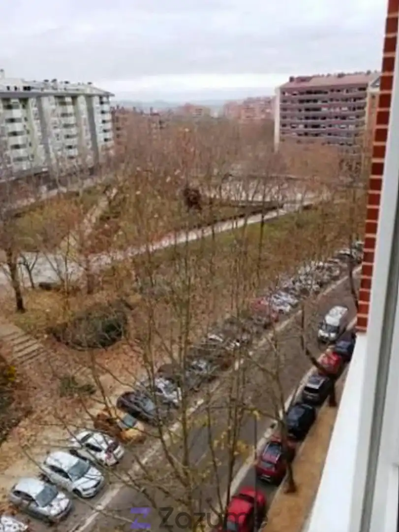 Pis de lloguer a C. Juan García Hortelano, Parquesol
