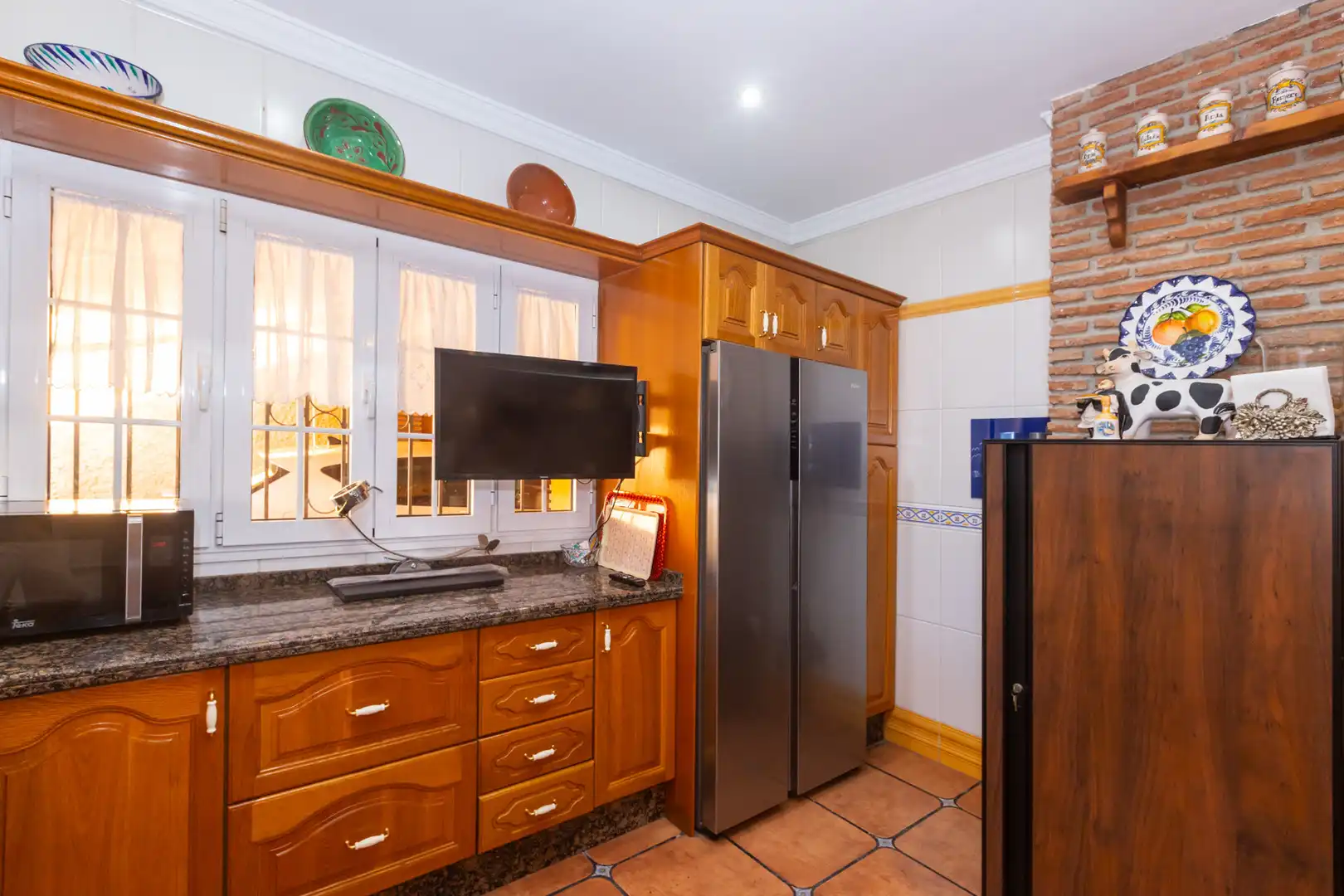 Kitchen of Houses for sale in Málaga  with Air Conditioner, Private garden and Terrace