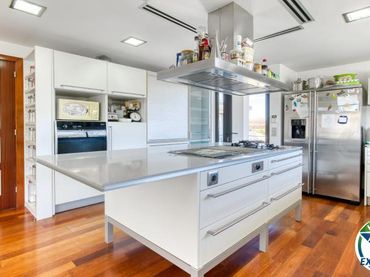 Casa con jardín en venta en Carrer Núria