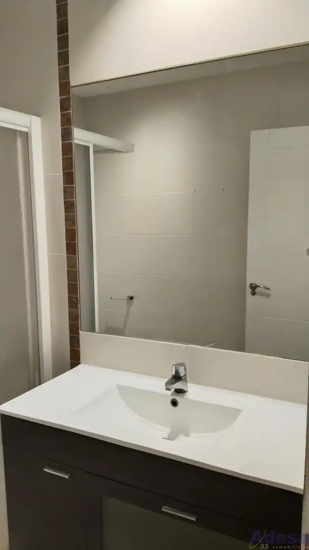 Baño de Dúplex en venta en Navalcarnero con Calefacción, Balcón y Piscina comunitaria