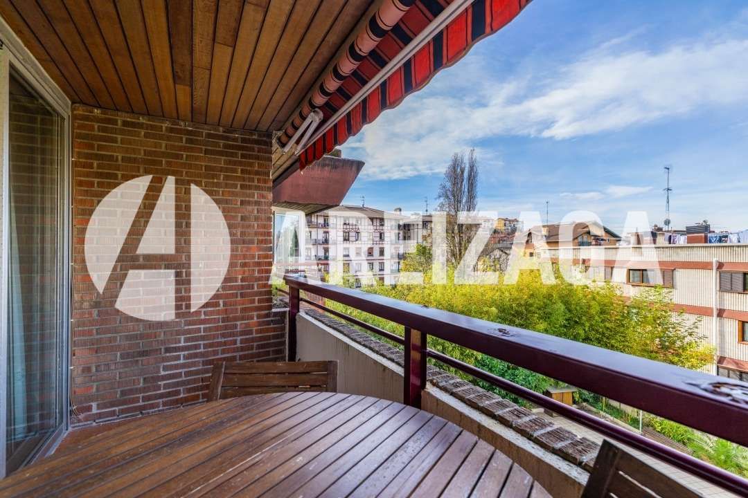Balcony of Flat for sale in Donostia - San Sebastián   with Heating, Private garden and Terrace