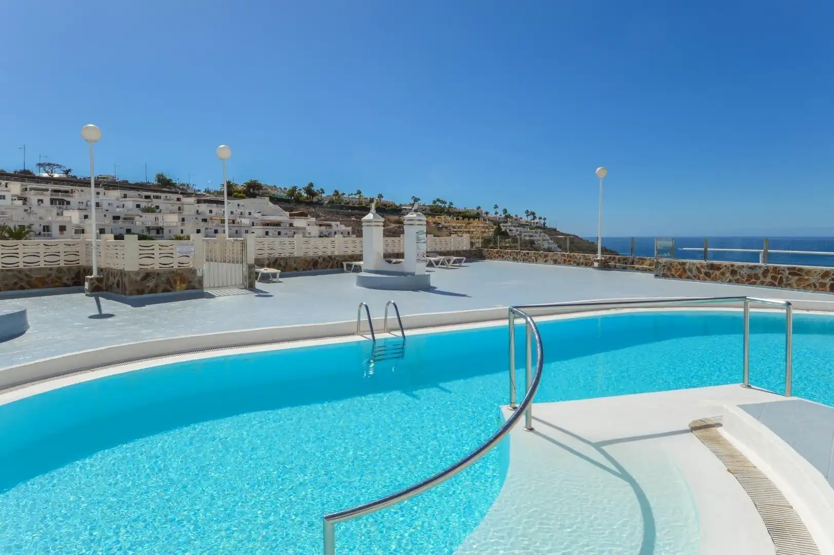 Swimming pool of Apartments for sale in Mogán  with Terrace, Furnished and Community pool