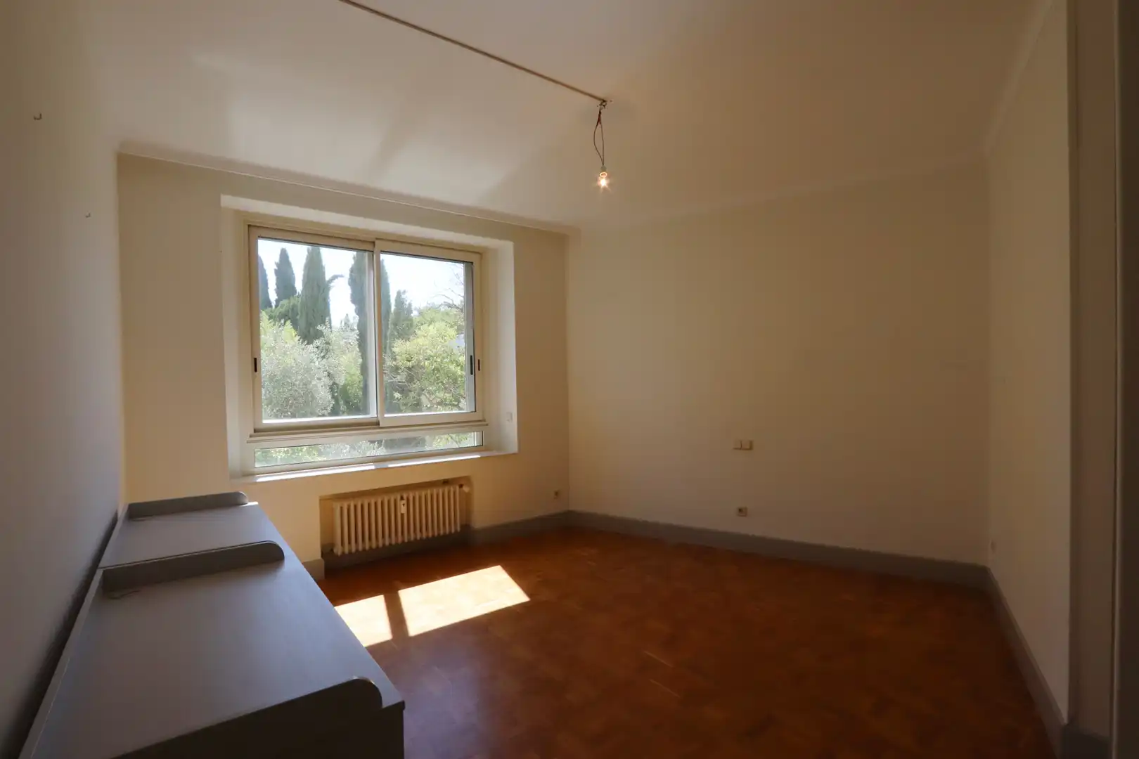 Bedroom of Flat for rent in Madrid  with Air Conditioner, Heating and Parquet flooring