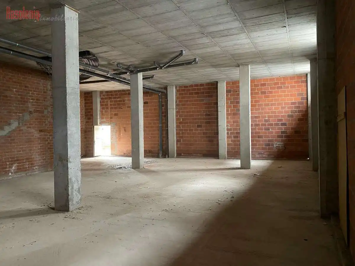 Local comercial en venta en Paraiso 19, imagen 3