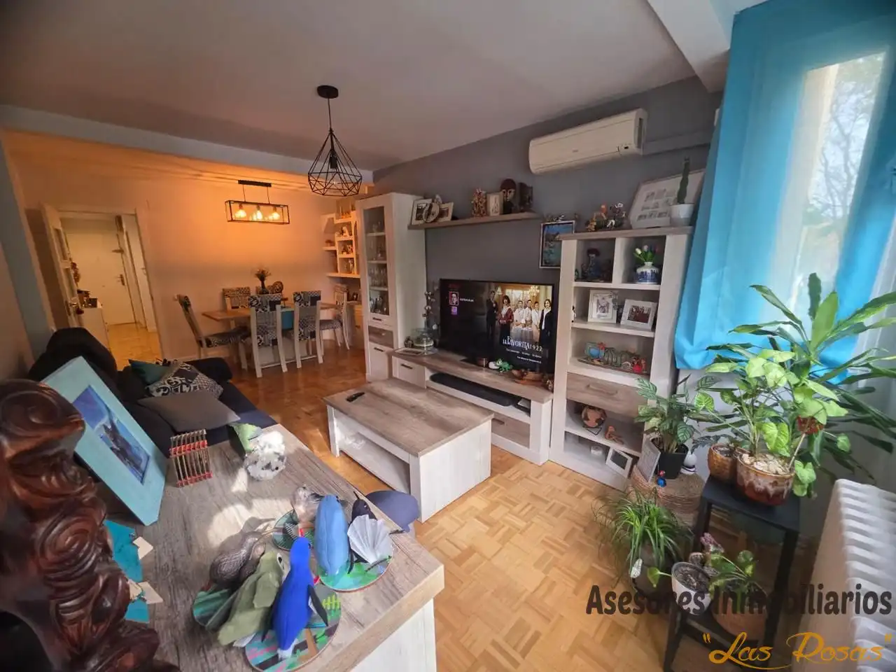 Wohnzimmer von Wohnung zum Verkauf in Madrid mit Klimaanlage, Heizung und Parkett
