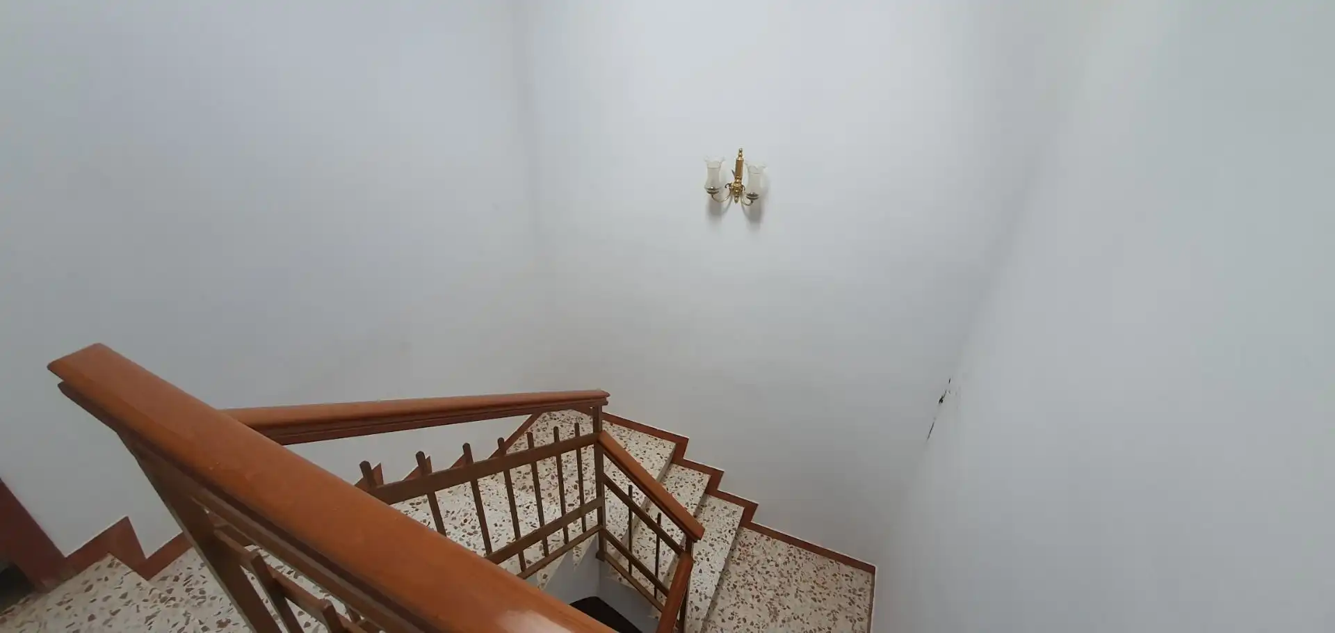 Houses for sale in Bot