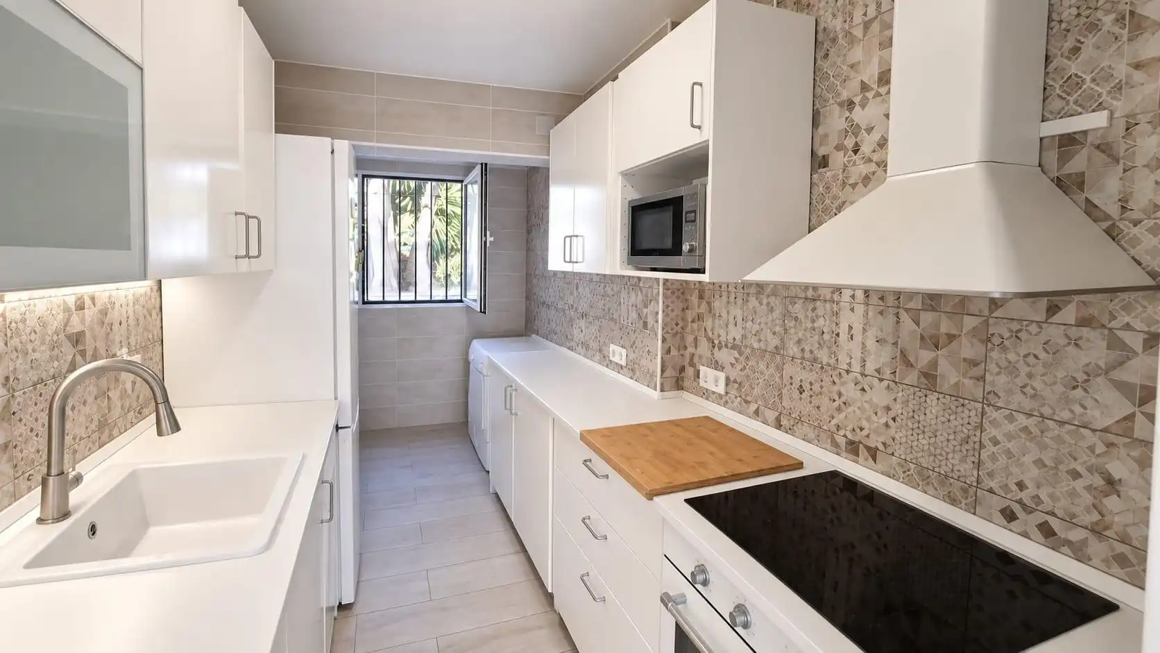 Kitchen of Houses for sale in La Nucia  with Private garden, Terrace and Furnished