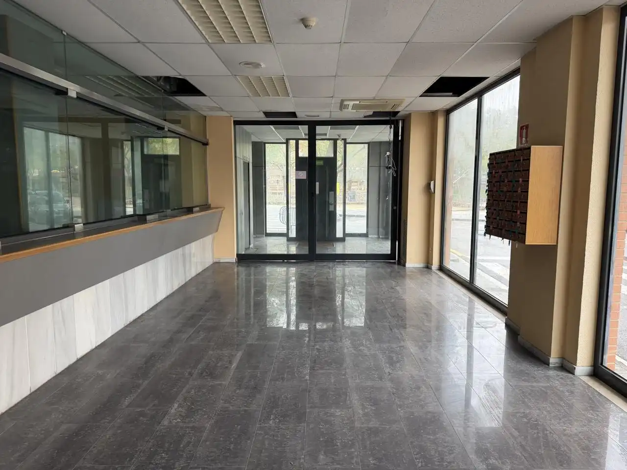 Commercial properties for rent in Castelldefels  with Air Conditioner