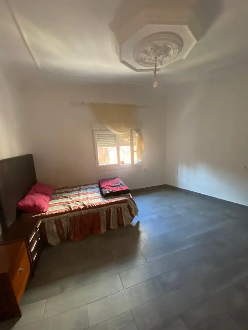 Habitación de Piso en venta en Calahorra con Calefacción, Terraza y Amueblado