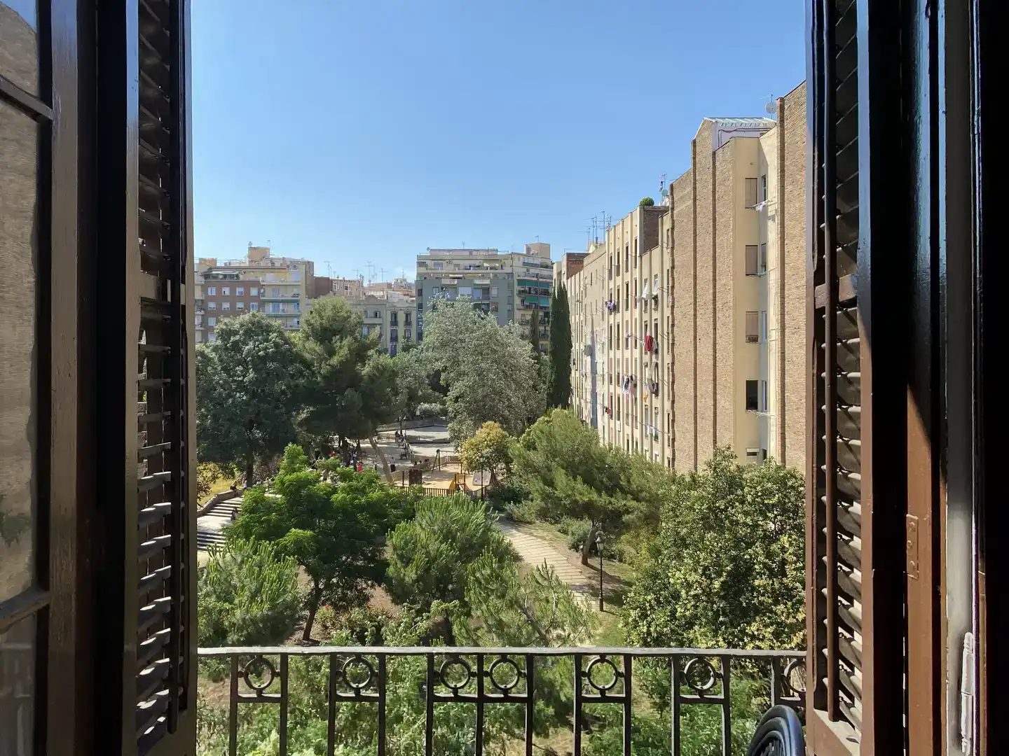Exterior view of Apartments for sale in  Barcelona Capital