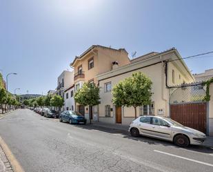 Vista exterior de Casa o xalet en venda en  Granada Capital amb Calefacció, Jardí privat i Terrassa