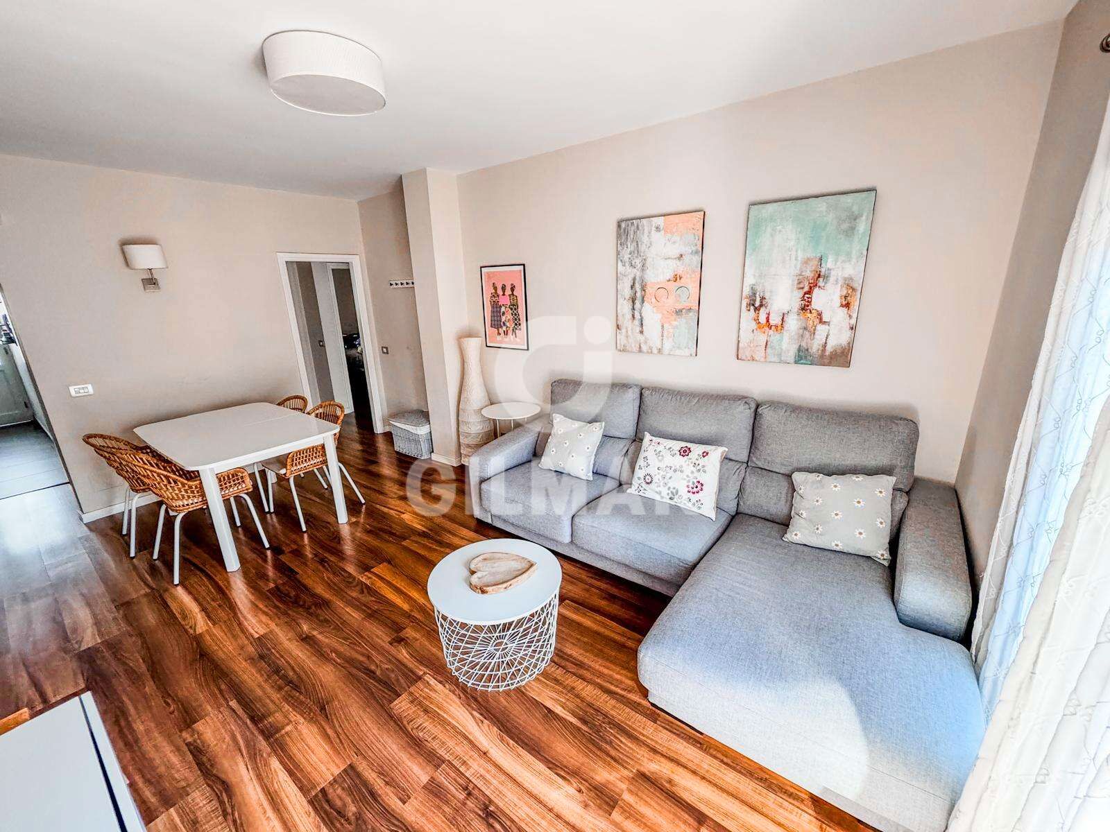 Sala d'estar de Pis en venda en San Cristóbal de la Laguna amb Moblat i Balcó