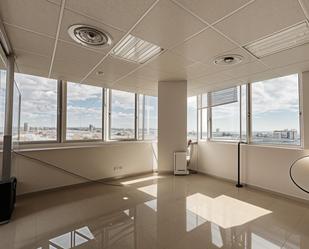 Office to rent in  Barcelona Capital  with Air Conditioner, Heating and Terrace