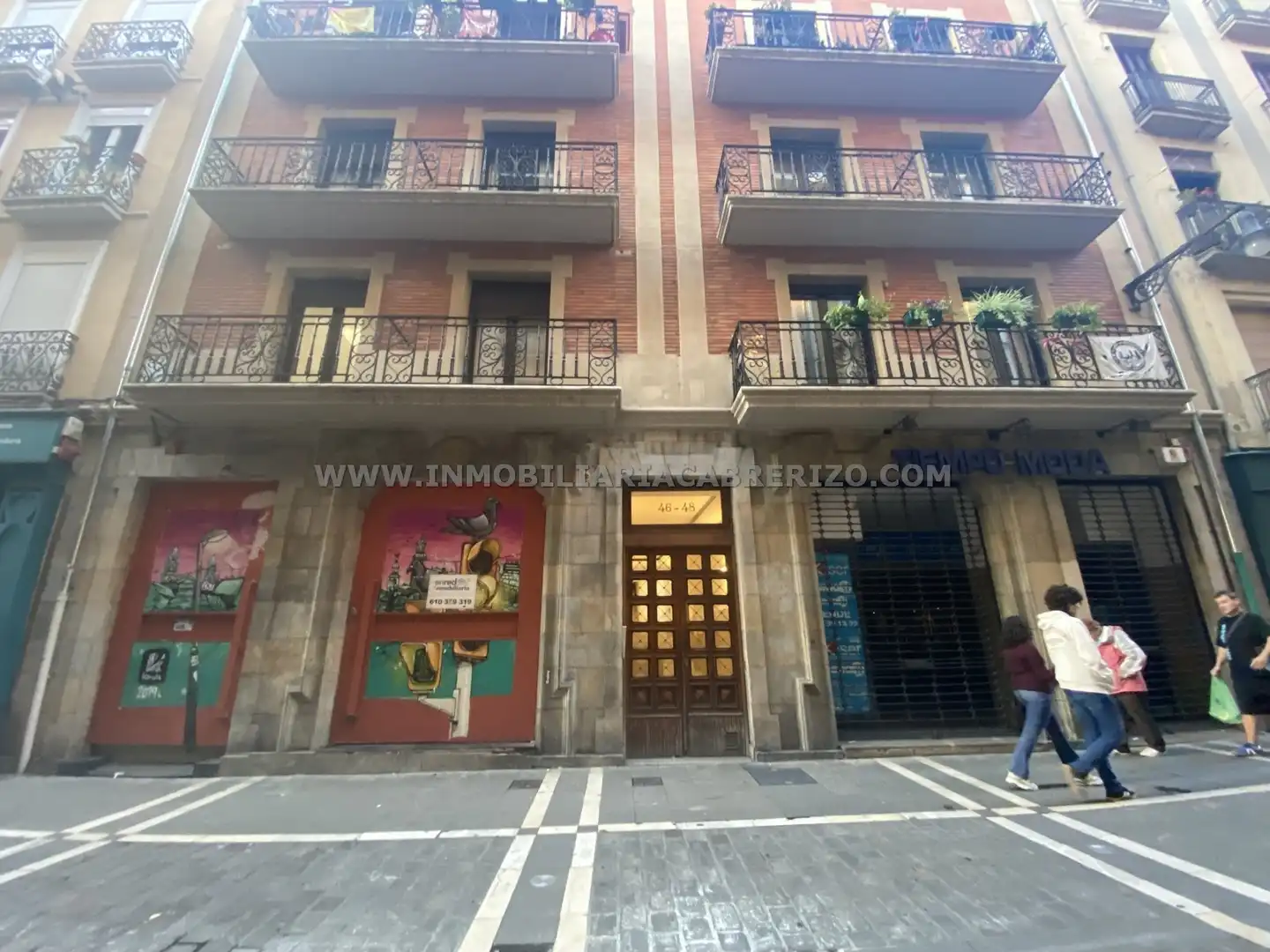 Exterior view of Flat for sale in  Pamplona / Iruña  with Heating, Furnished and Oven