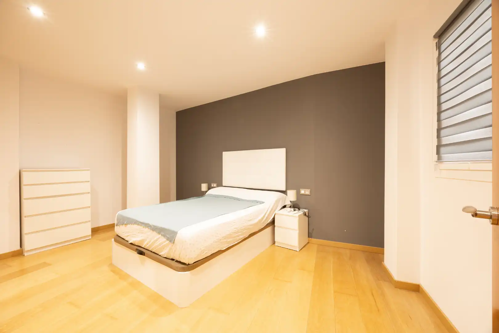 Dormitori de Dúplex en venda en Sant Pere de Torelló amb Aire condicionat, Parquet i Terrassa