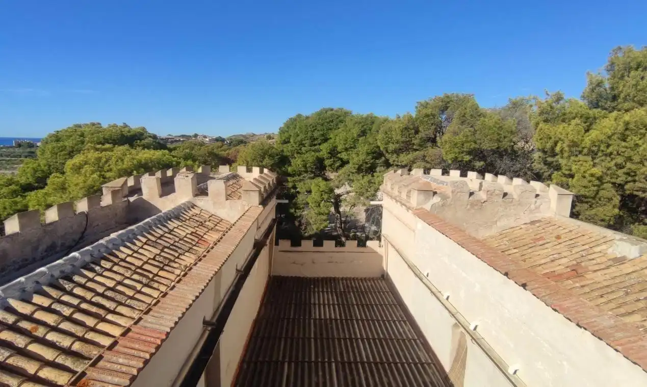 Vista exterior de Finca rústica en venda en Villajoyosa / La Vila Joiosa amb Terrassa i Balcó