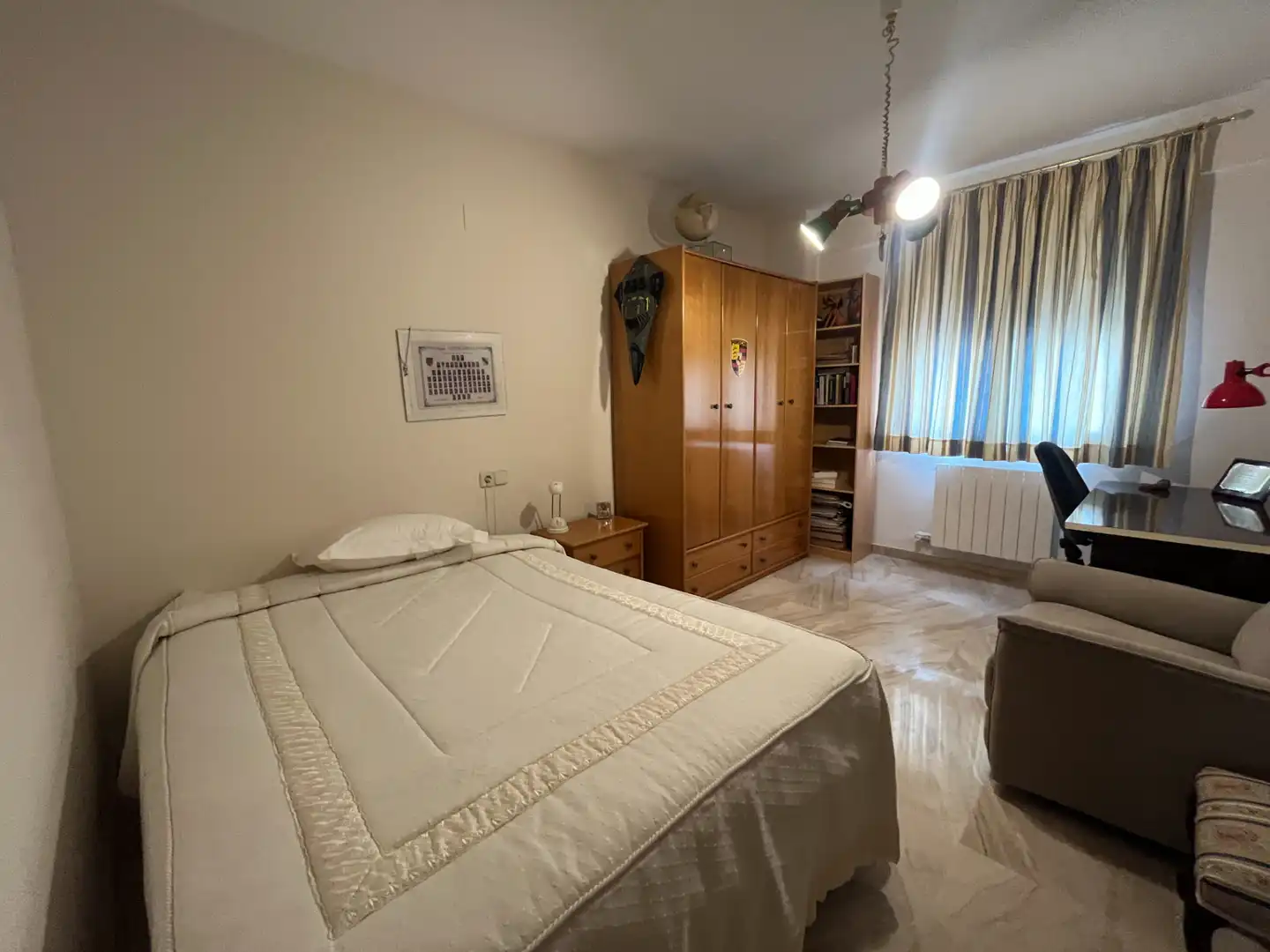 Dormitori de Pis en venda en Jaén amb Aire condicionat i Calefacció