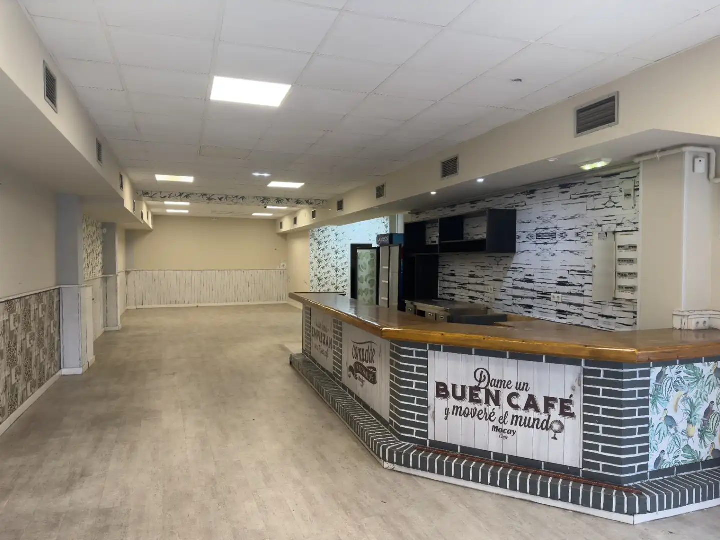Local en venta en Gijón 