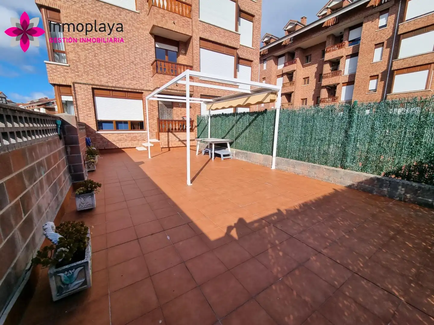 Terrassa de Planta baixa en venda en Noja amb Calefacció, Terrassa i Moblat