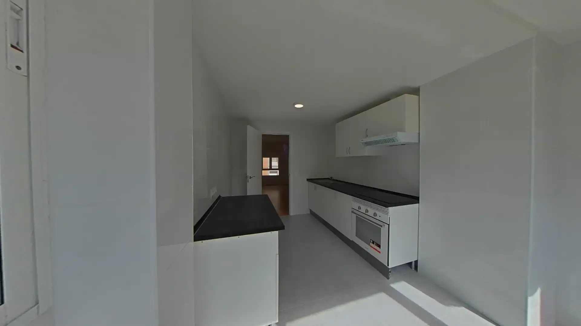 Kitchen of Flat for sale in Alcalá de Henares  with Heating, Oven and Washing machine