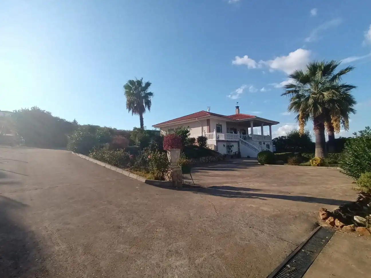 Vista exterior de Casa o chalet en venta en Medellín con Aire acondicionado, Calefacción y Jardín privado