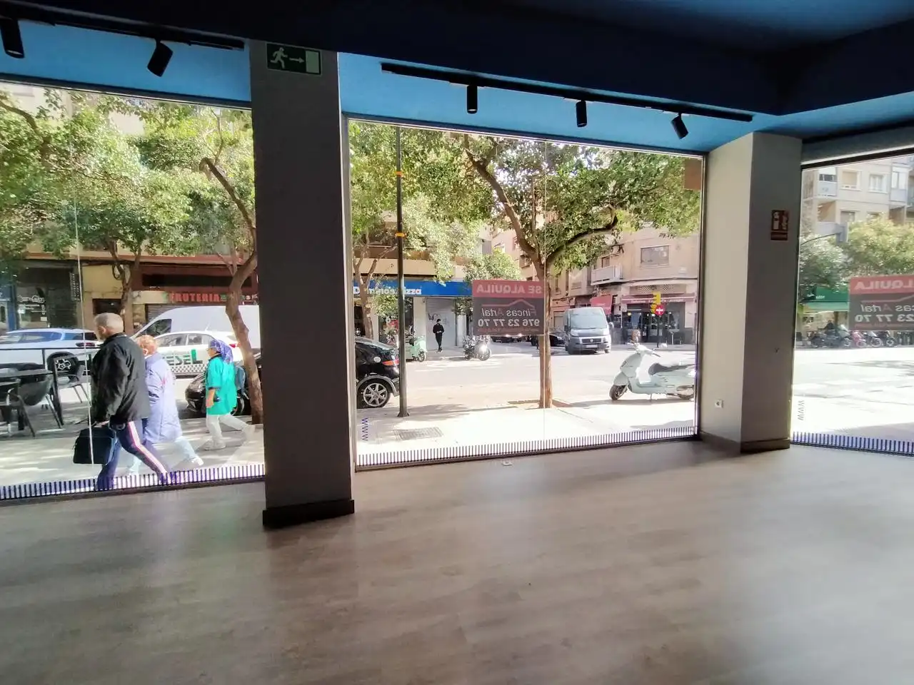 Local comercial de lloguer a Calle Tomás Bretón, imagen 21