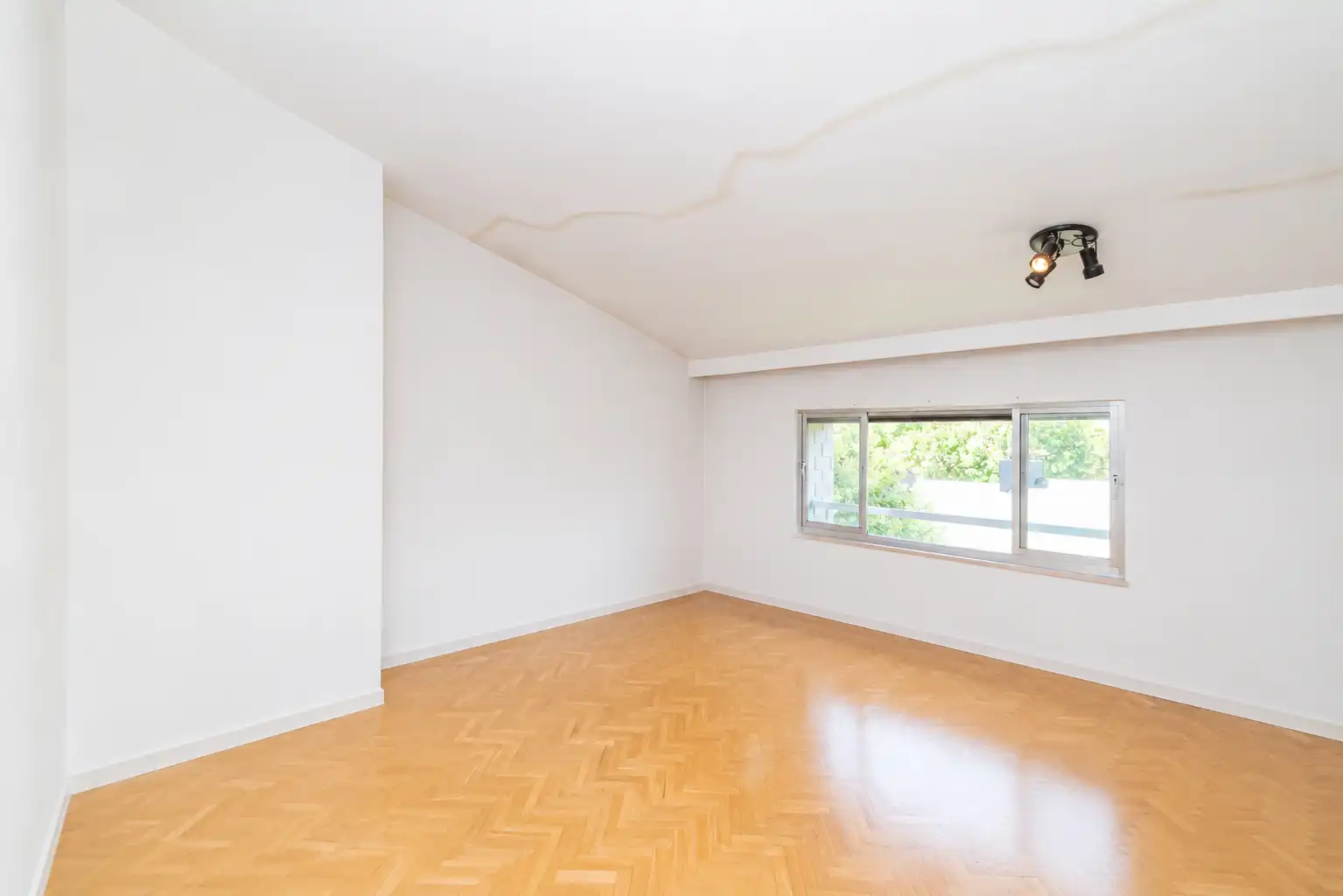 Living room of Detached homes for sale in Madrid  with Heating, Private garden and Terrace