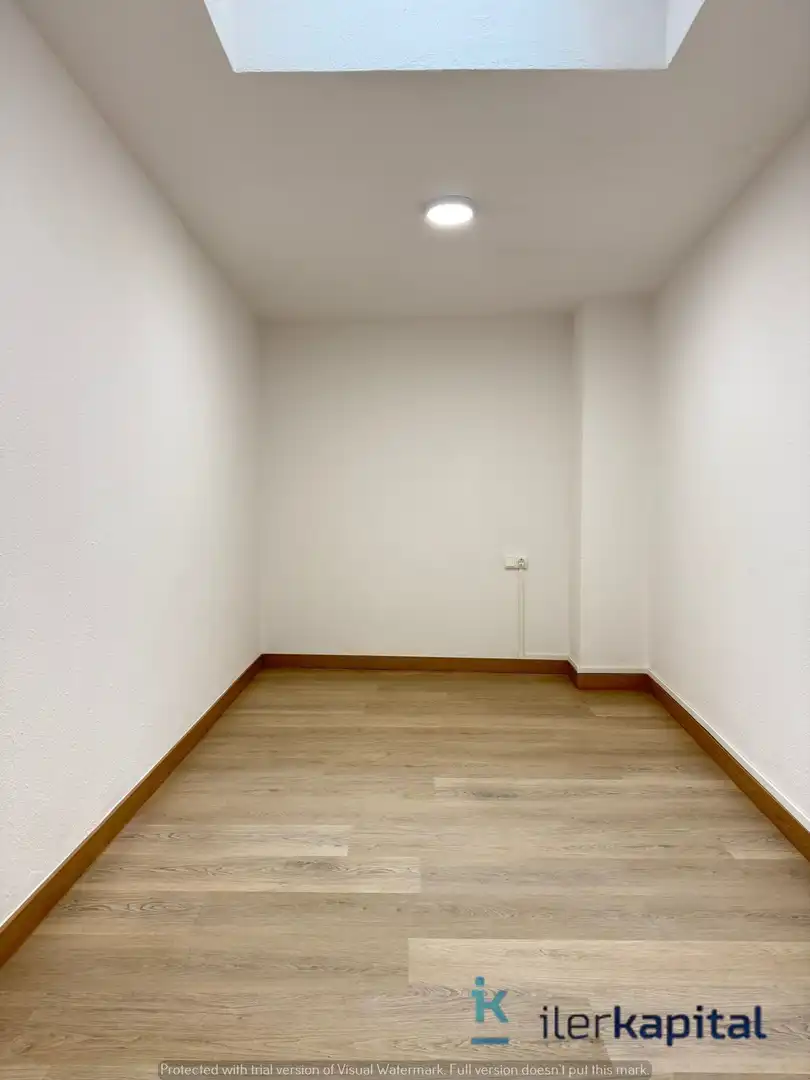 Wohnung zum Verkauf in Lleida mit Klimaanlage, Heizung und Abstellraum