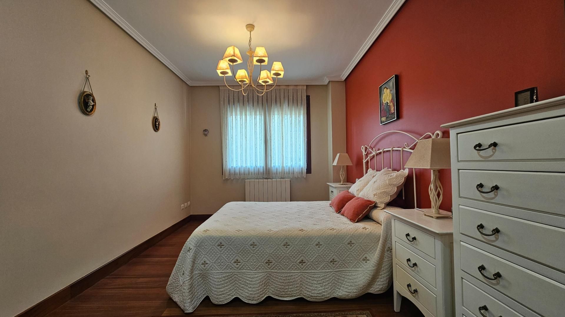 Bedroom of Flat for sale in Valle de Mena  with Heating, Terrace and Balcony