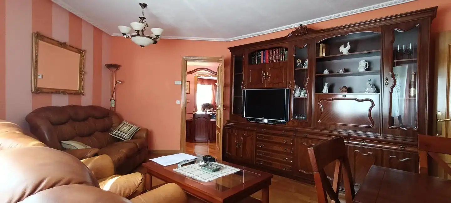 Piso en venta en Calle Miguel Hernández, Armunia