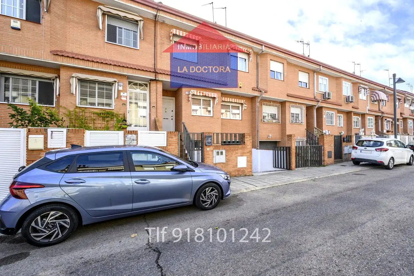 Exterior view of Single-family semi-detached for sale in Navalcarnero  with Heating, Private garden and Storage room