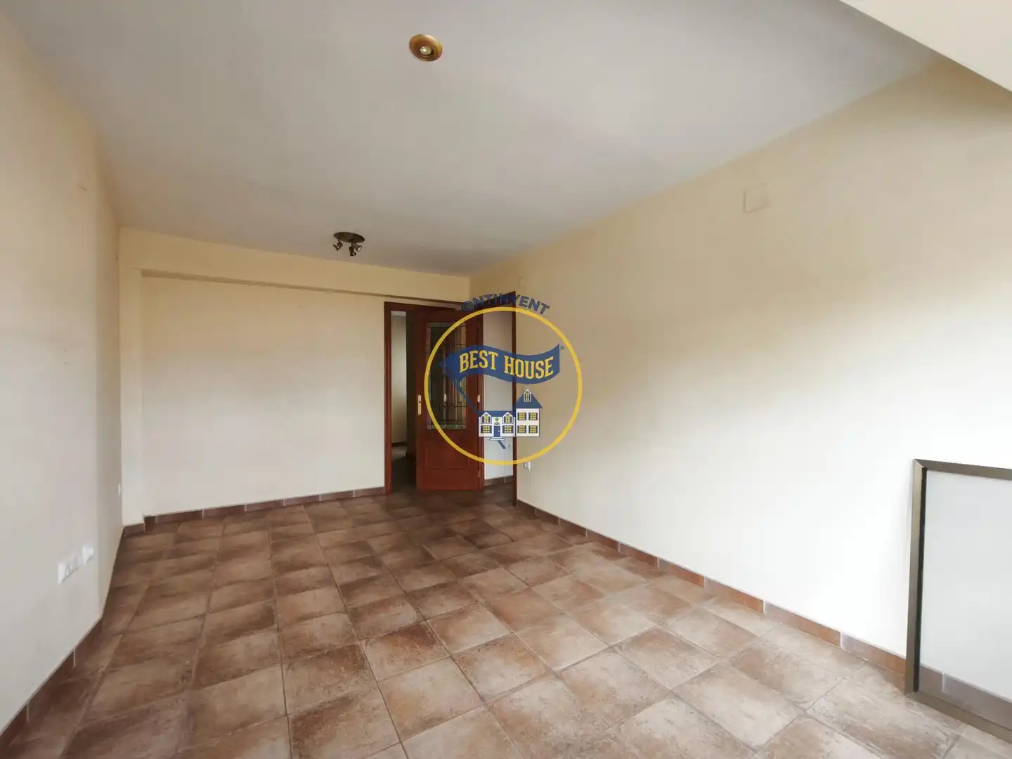 Piso en venta en L'Énova con Trastero
