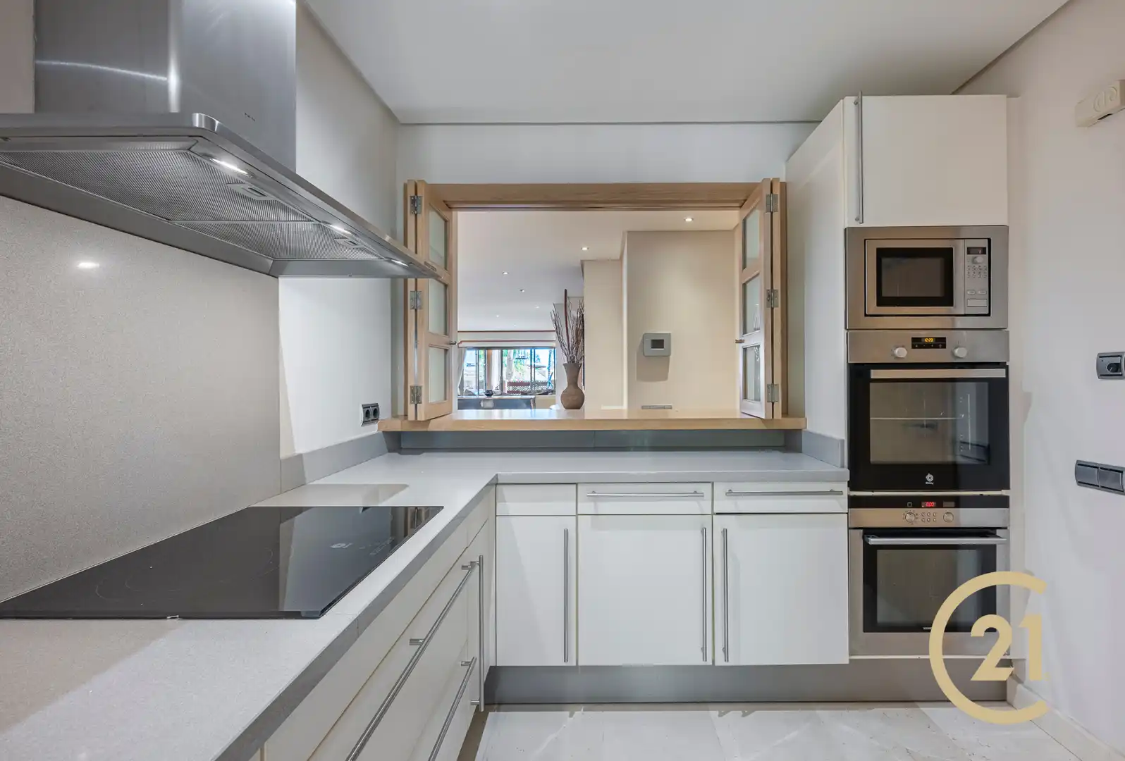Cocina de Apartamento en venta en Marbella con Aire acondicionado, Terraza y Trastero