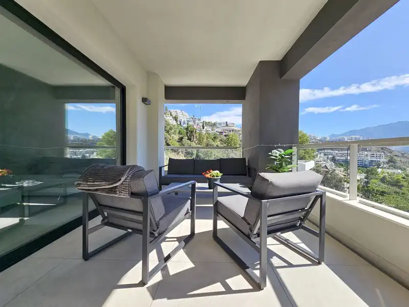 Apartment with pool for sale in La Quinta, imagen 3