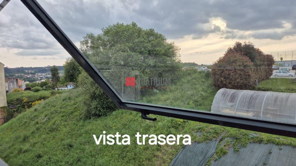 Pis en venda en Santiago de Compostela  amb Calefacció i Traster