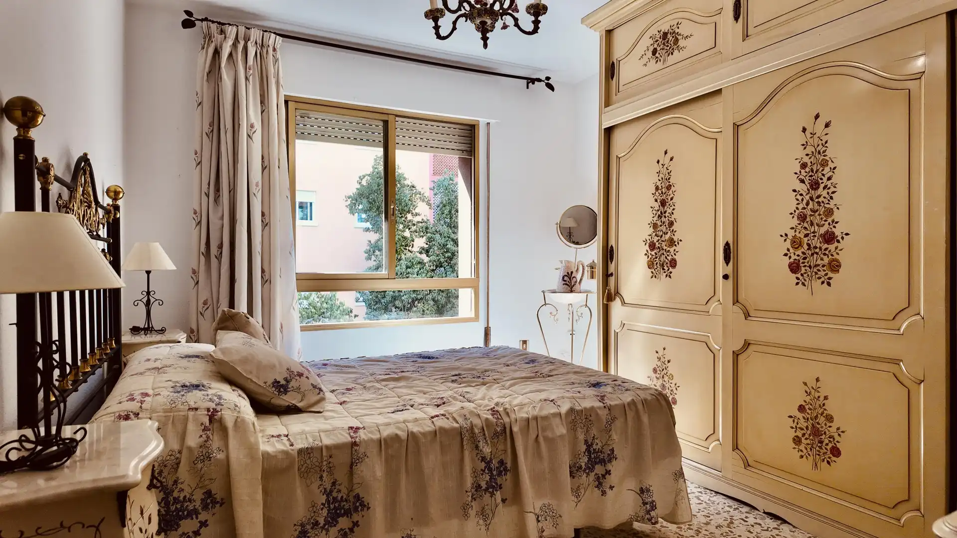 Habitación de Apartamento en venta en Málaga con Aire acondicionado