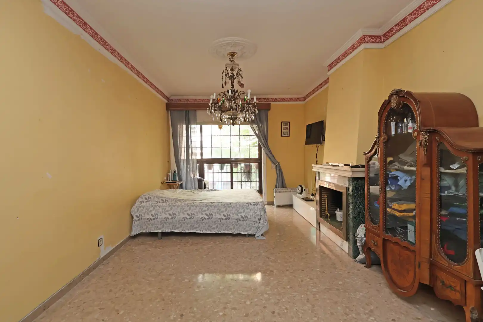 Dormitori de Casa o xalet en venda en Esplugues de Llobregat amb Terrassa, Traster i Balcó