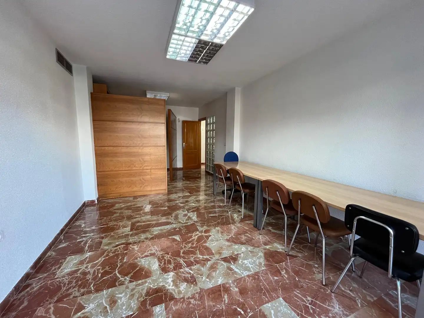 Oficina de lloguer en Cartagena amb Aire condicionat, Calefacció i Balcó