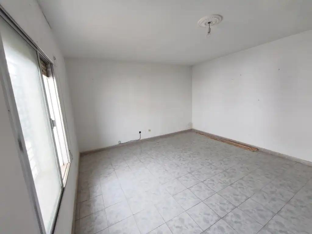 Casa adosada en venta en Casar de Cáceres