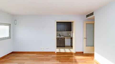 Foto 4 de Pis en venda a Avinguda D'eduard Maristany, El Besós i el Maresme,  Barcelona Capital