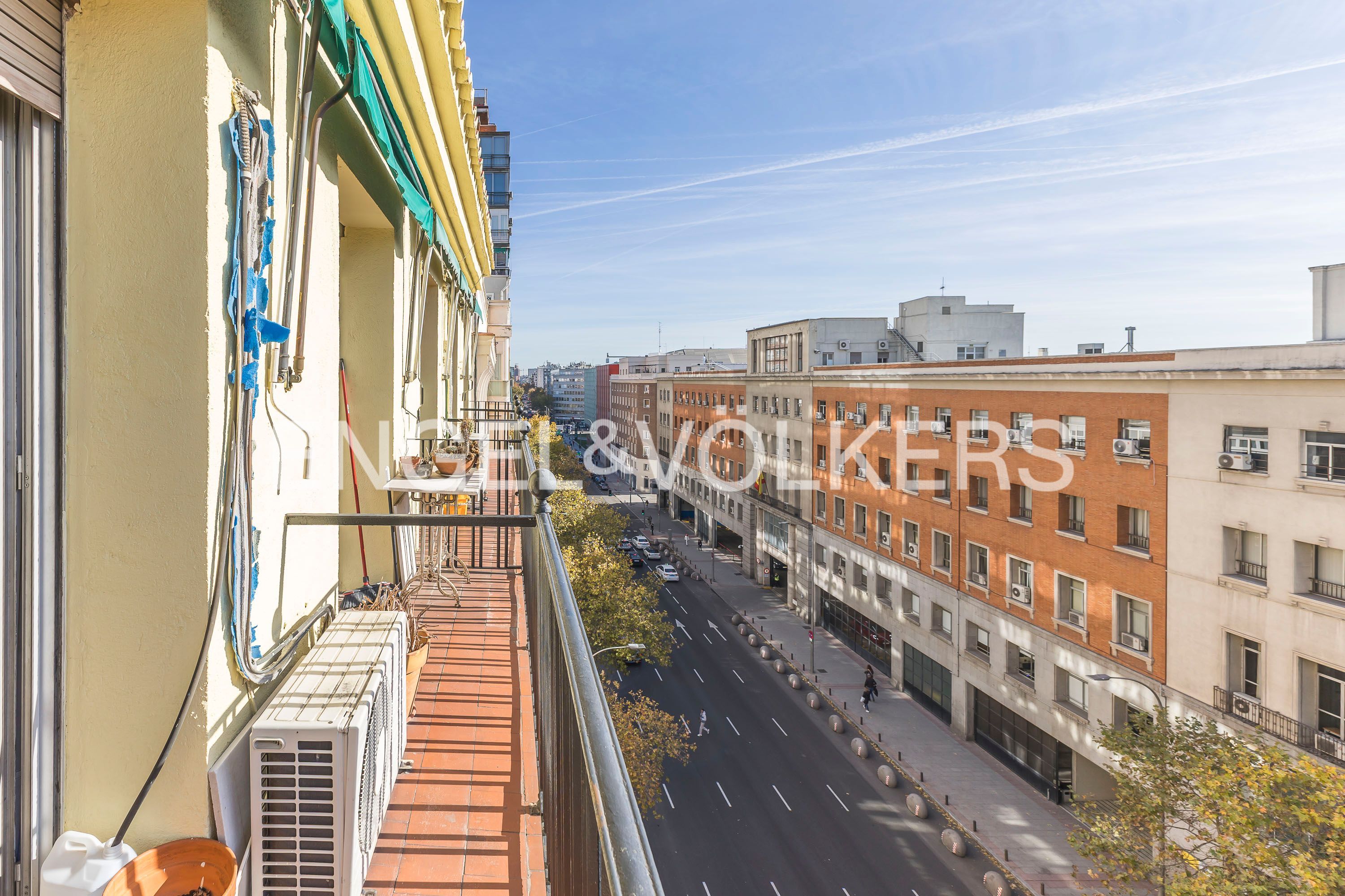 Exterior view of Apartment for sale in  Madrid Capital  with Heating and Balcony