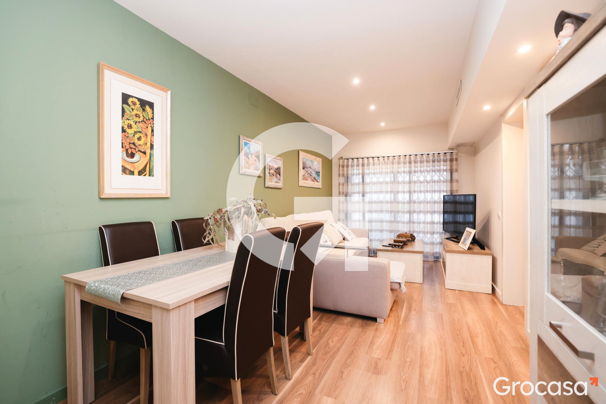 Sala d'estar de Planta baixa en venda en Sant Boi de Llobregat amb Aire condicionat, Calefacció i Terrassa