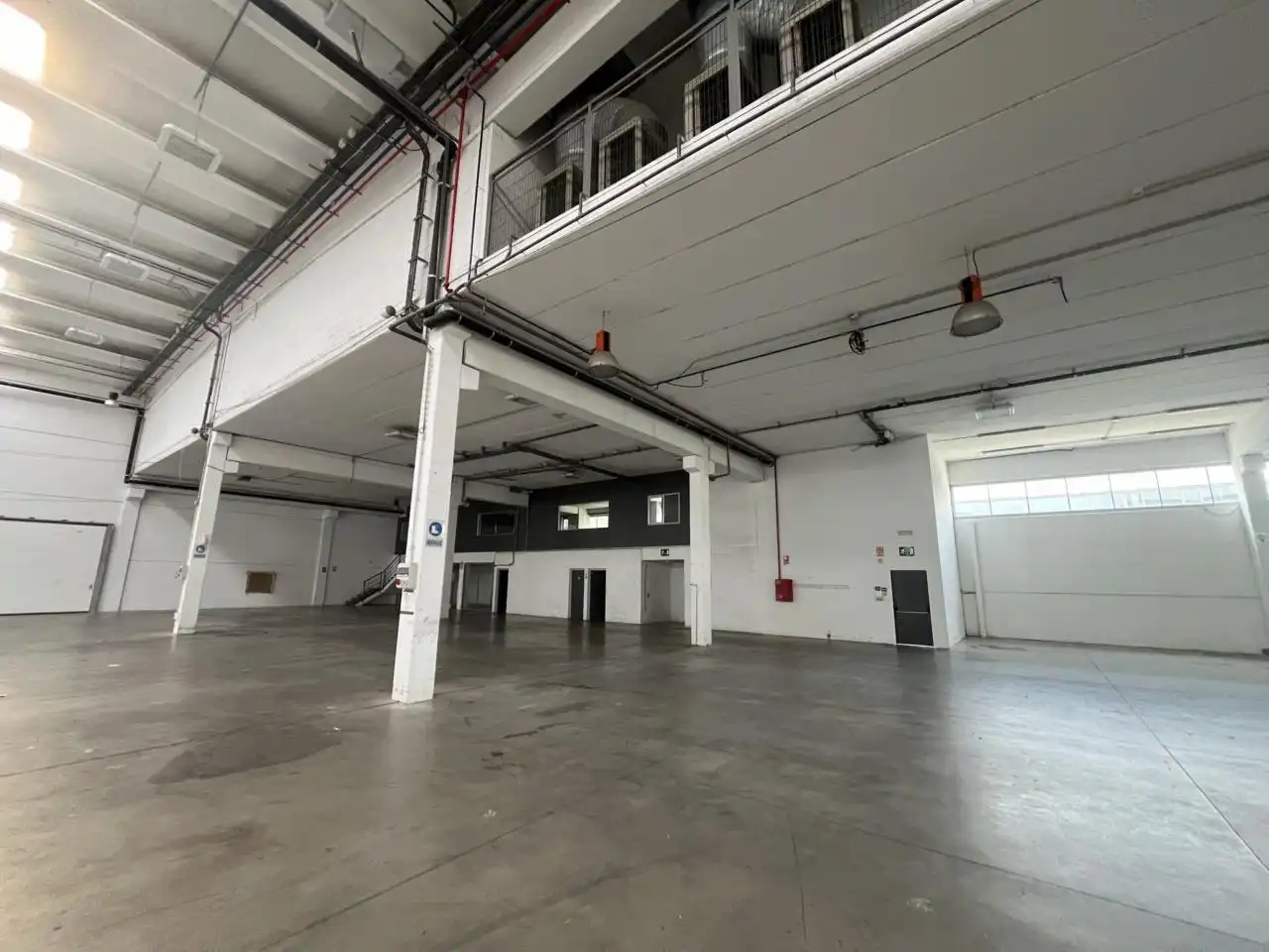 Fabrikhallen zur Miete in Llinars del Vallès