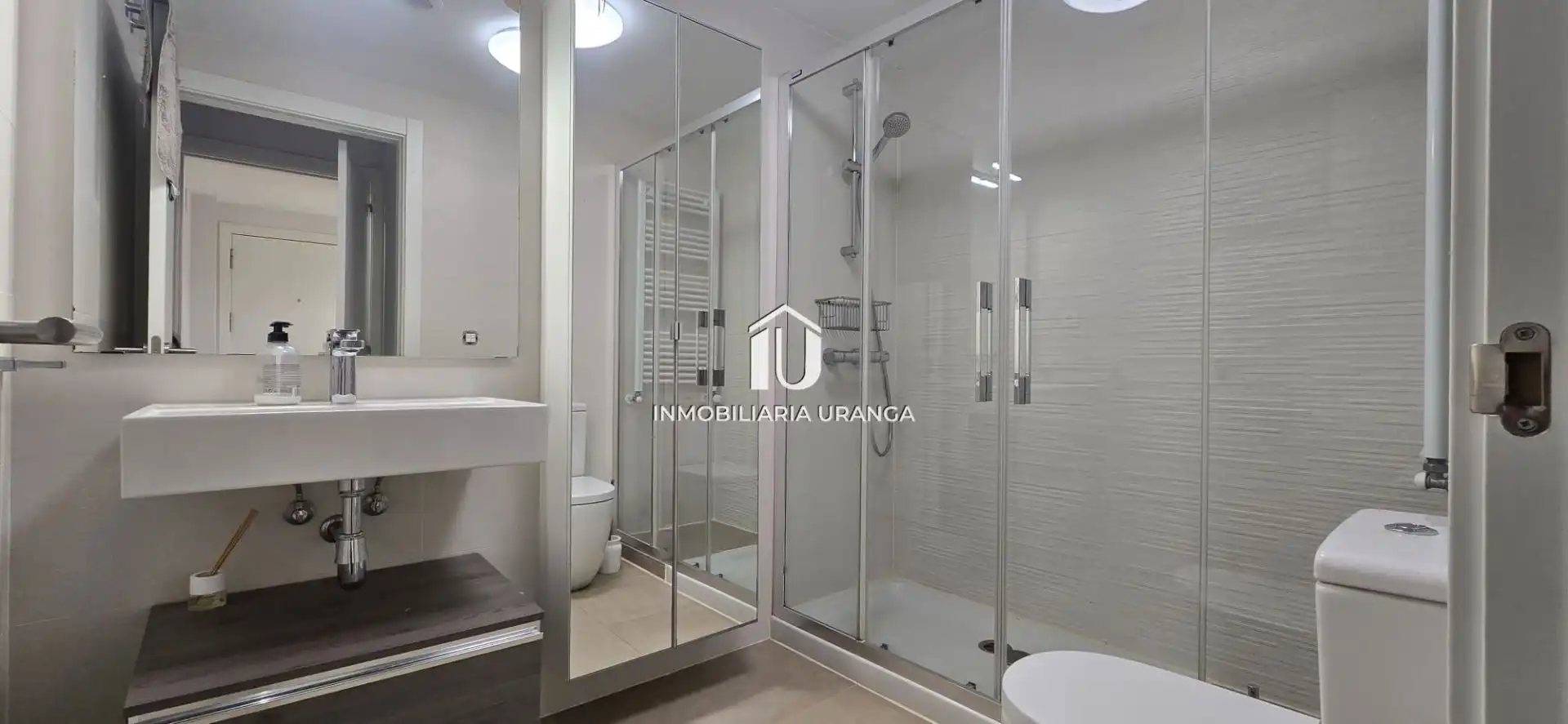 Bathroom of Flat for sale in Leioa  with Heating, Terrace and Storage room