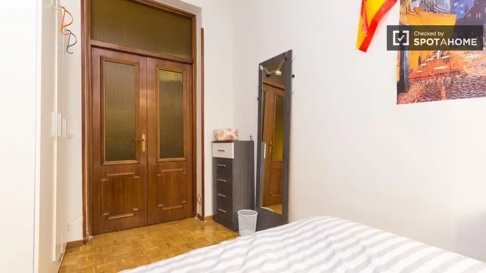 Room in Sol